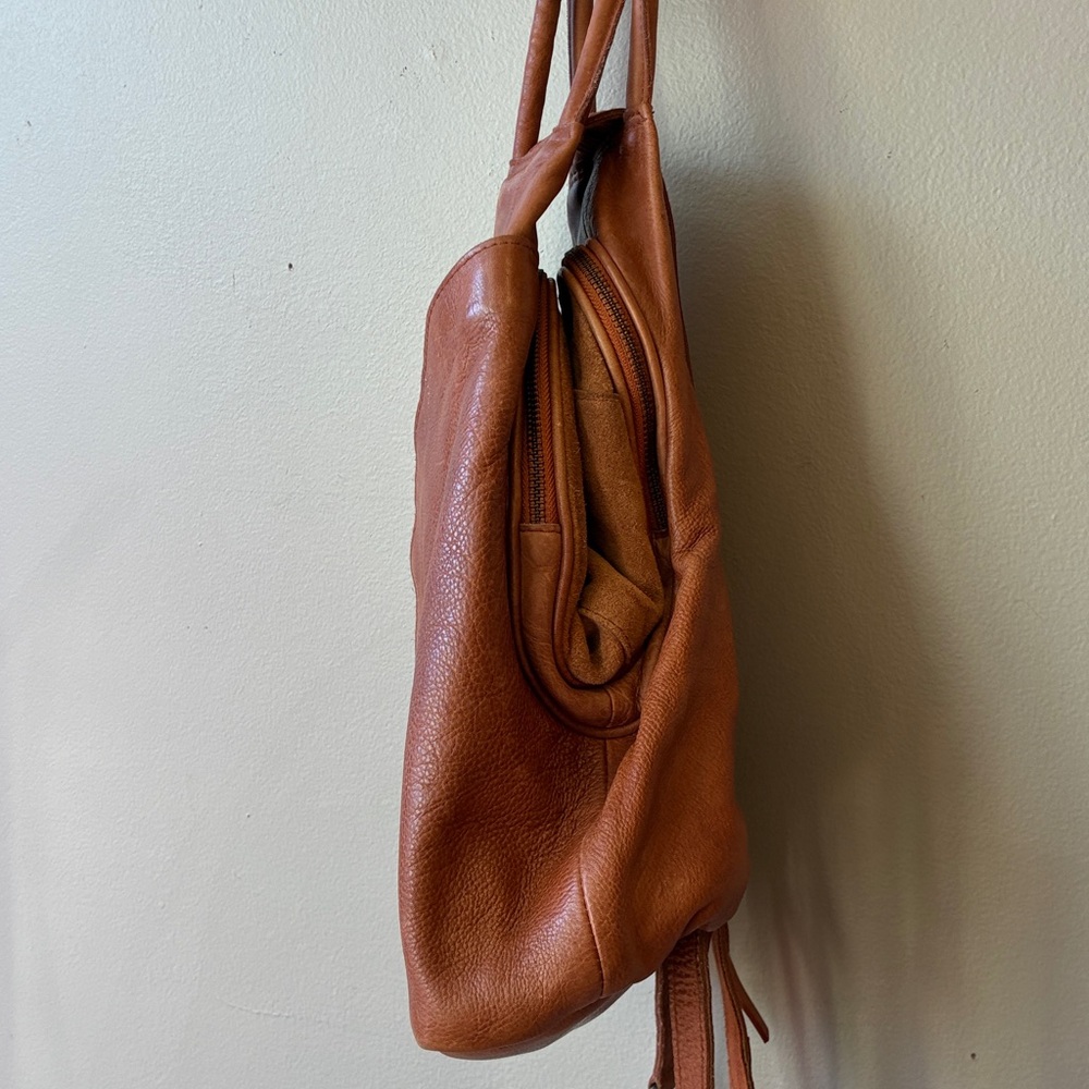 We The Free Tan Leather Soho Sling Bag - Picture 4 of 10